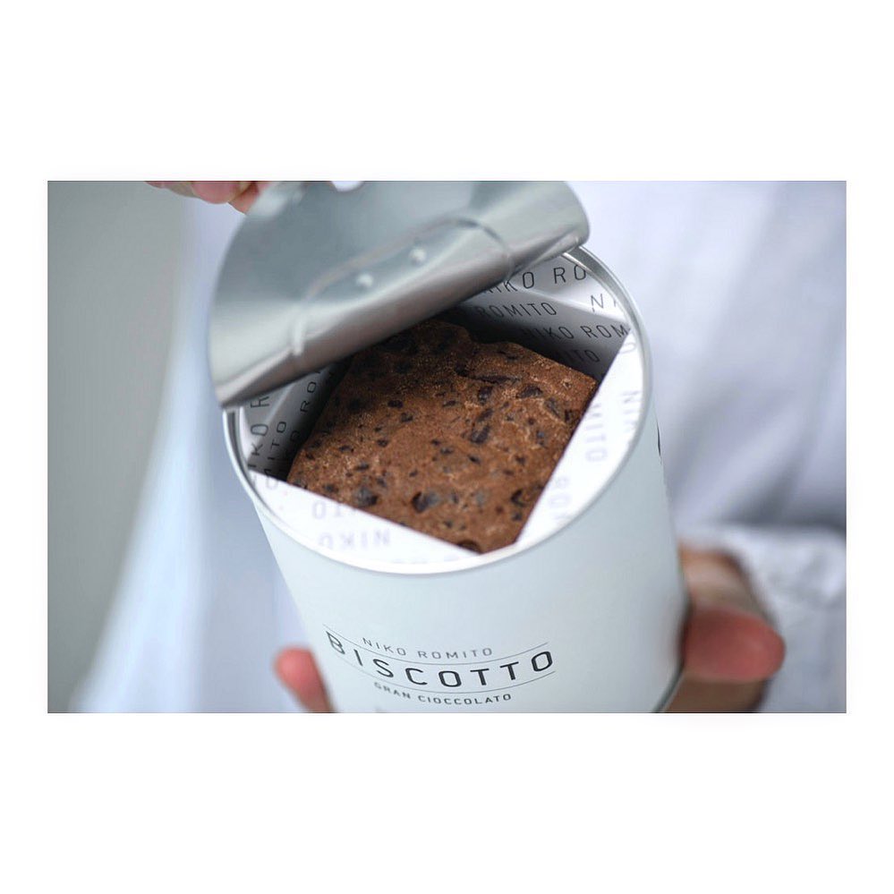 Biscuiți cu ciocolată intensă , 265gr Niko Romito