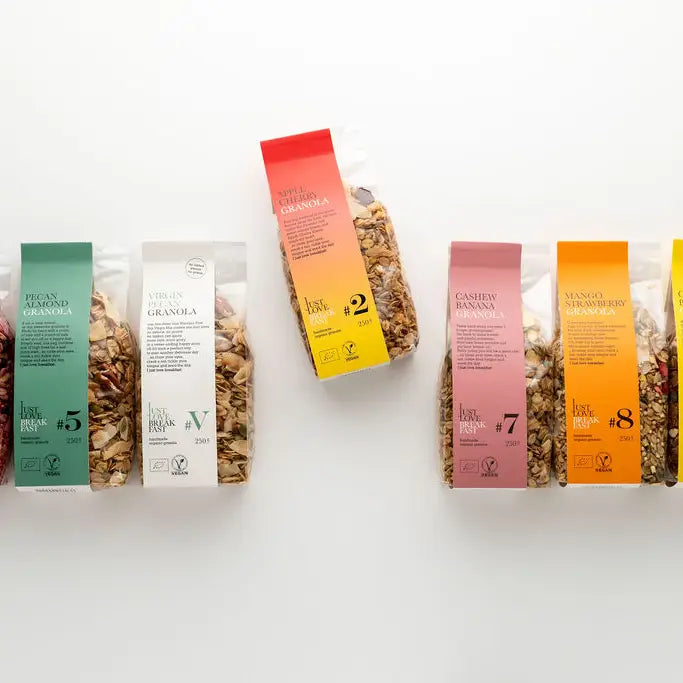#2 Granola cu mere și cireșe, 250gr  I Just Love Breakfast
