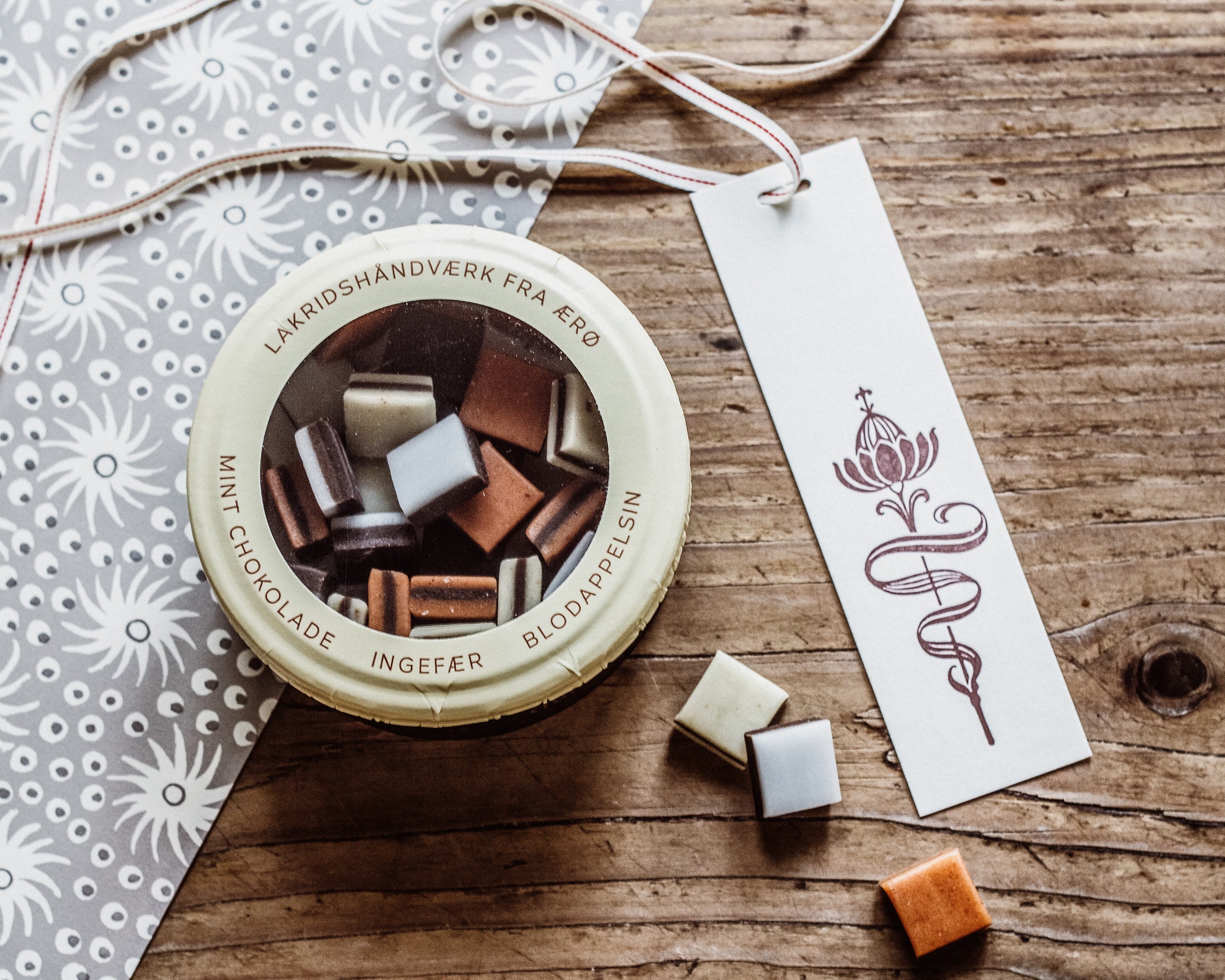 Bomboane de lemn dulce cu ciocolată și mocha - 125gr HATTESENS KONFEKTFABRIK