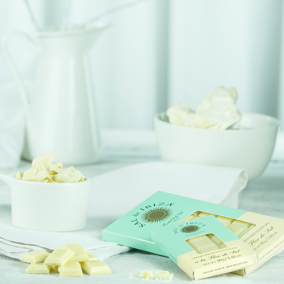 SAL de IBIZA Ciocolată albă cu floare de sal, 38% cacao, mini, 40g, organic