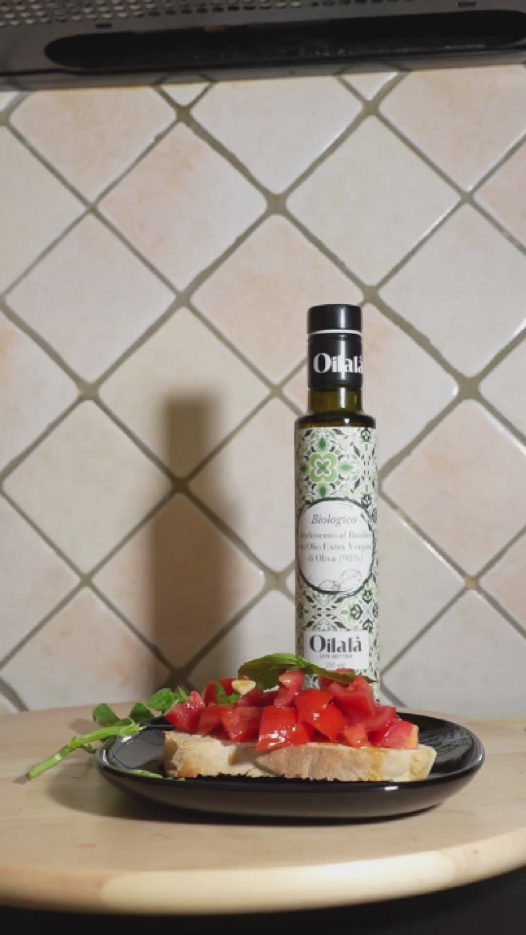 Ulei de măsline extravirgin organic cu aromă de busuioc, 250 ml, Oilalá